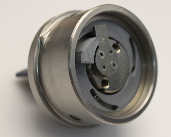 Locking mechanism of the L4000MF lock box (unlocked)